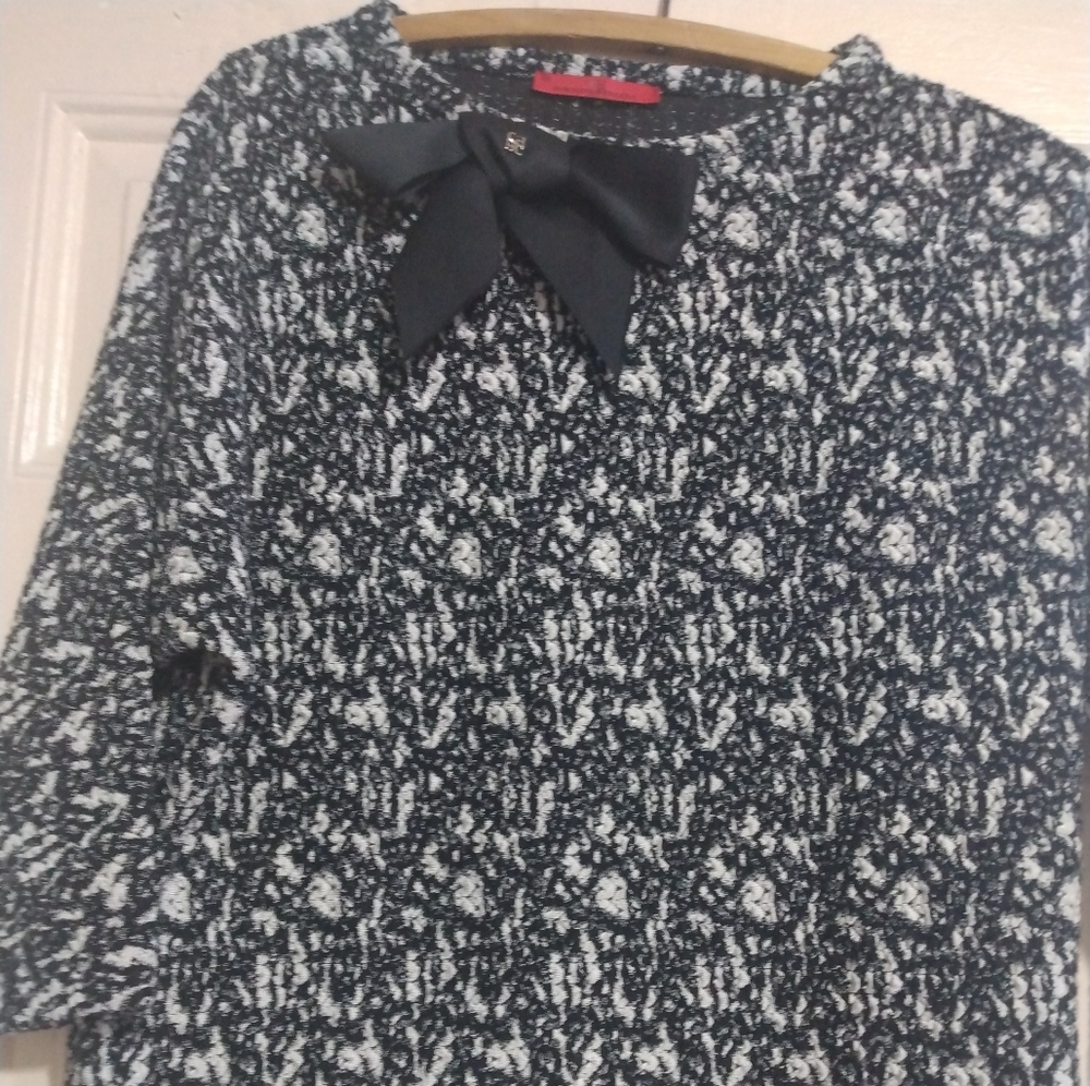 Carolina Herrera Sweater